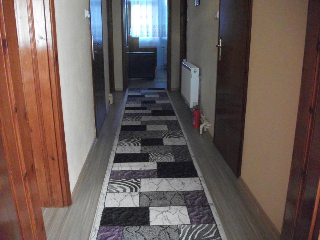Ernur Pension Çanakkale Rom bilde